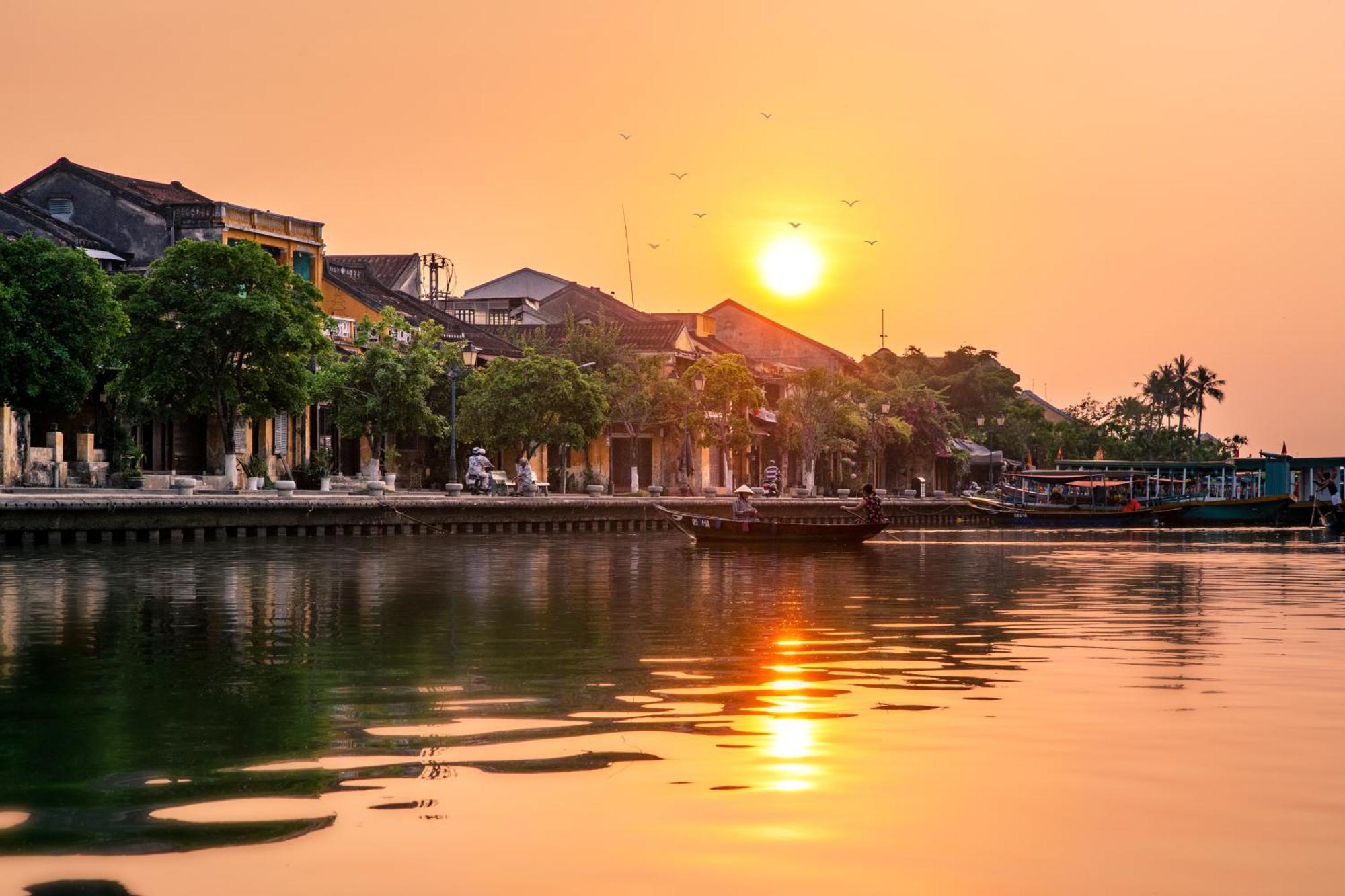 Phuoc Dat Riverside Homestay ฮอยอัน ภายนอก รูปภาพ